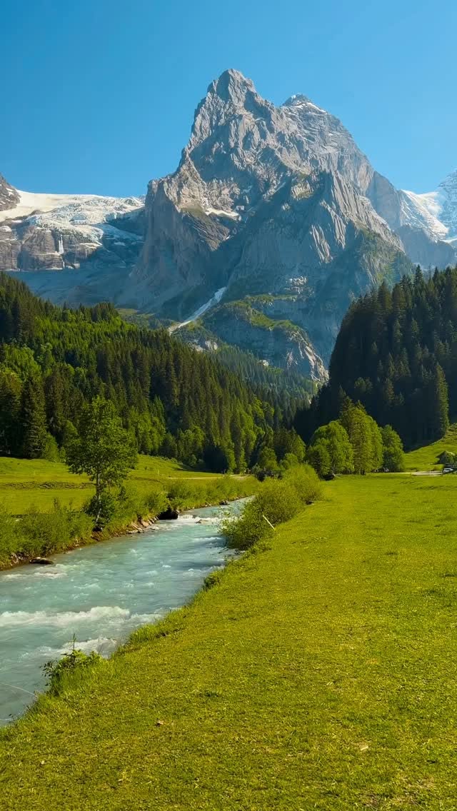 Glacier Views Amidst Sunny Alpine Scenery