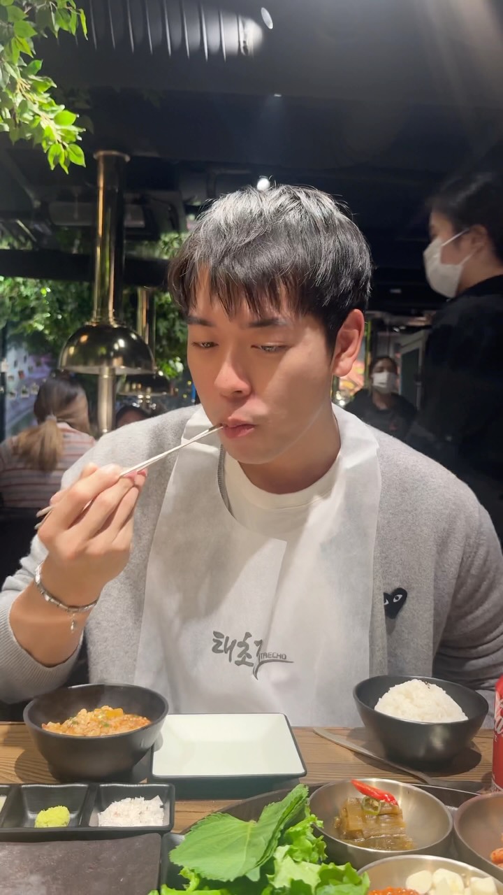 Myeongdong Korean BBQ Experience With Charcoal Grilled Beef