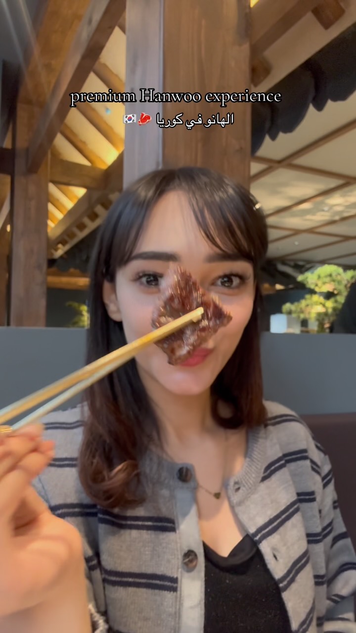 Myeongdong Hanwoo: Premium Korean Beef Grilling Experience