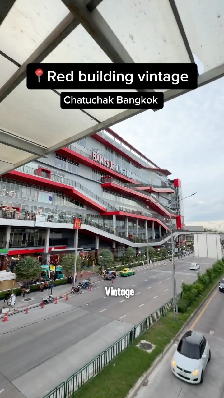 Thrift Shopping at Chatuchak Market