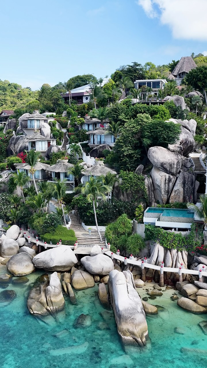 Island Resorts with Ocean Views