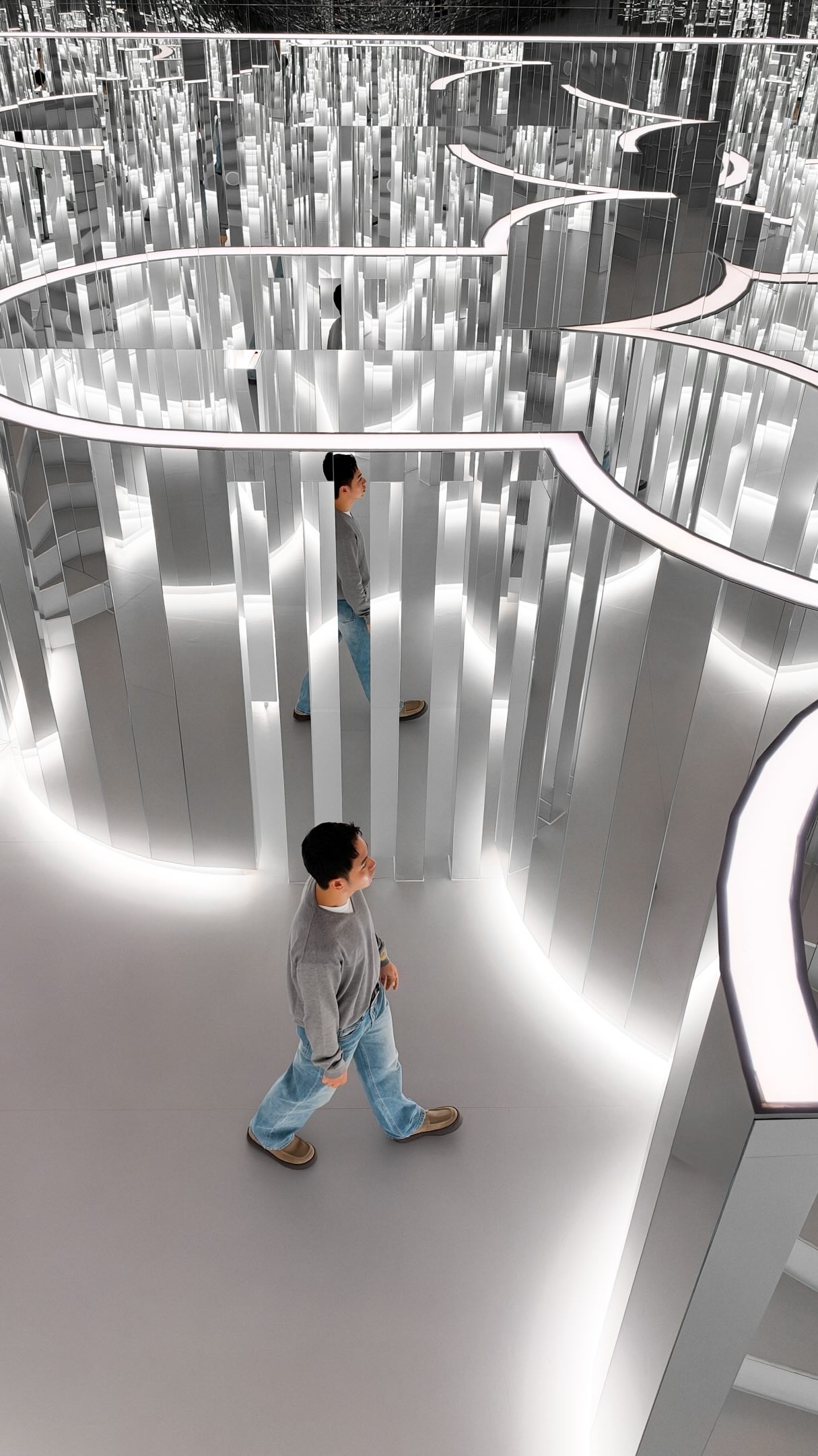 Futura Seoul Mirror Maze And Immersive Exhibits