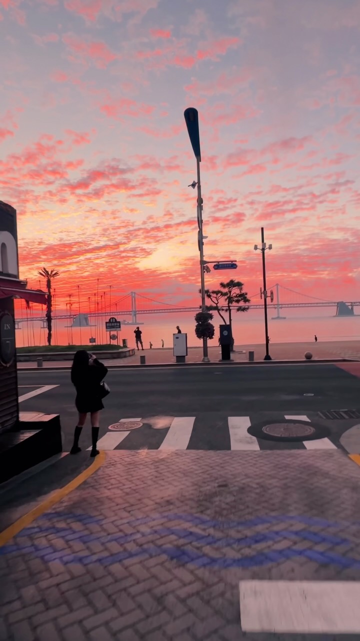 Sunrise Views Over Busan's Gwangalli Beach