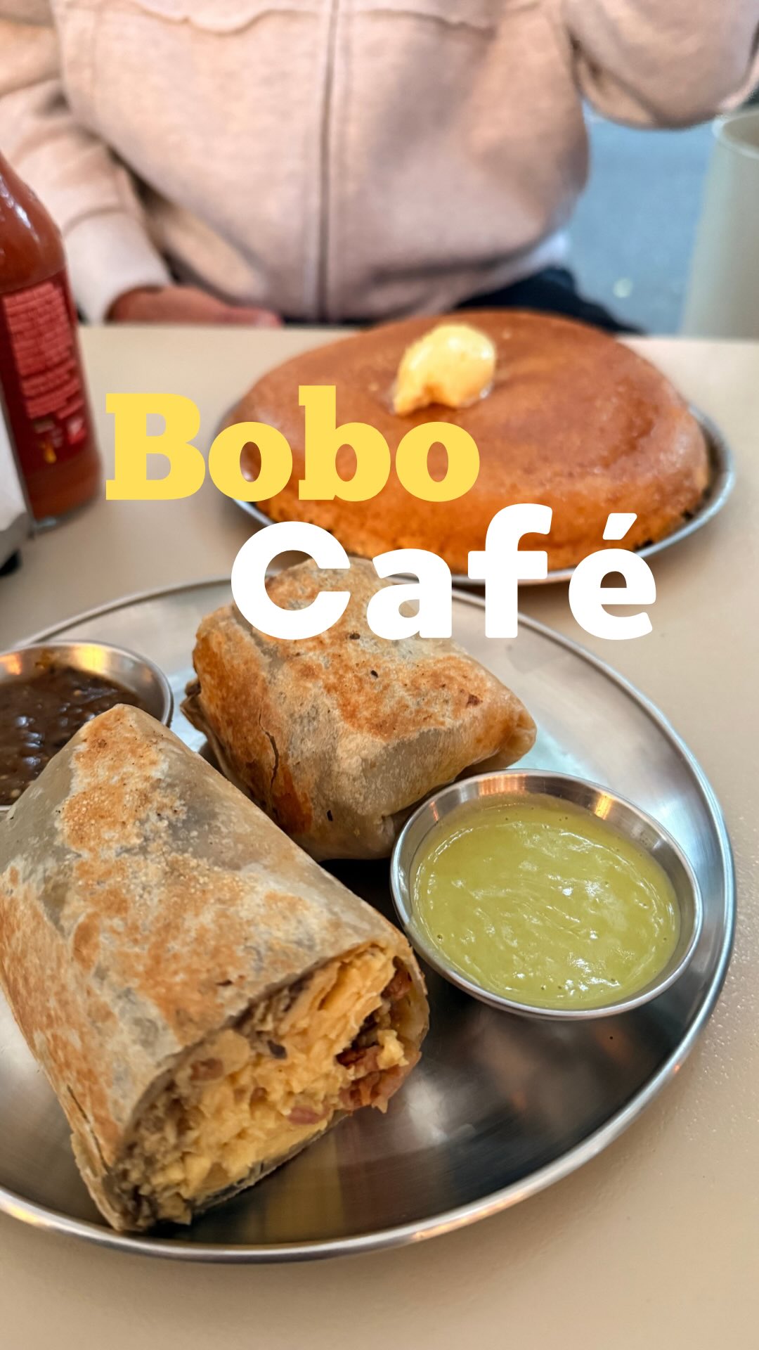 Bobo Burgers & Café: Rich Pancakes and Excellent Burritos