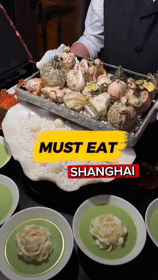 Shanghai's Fine Dining with Skyline Views