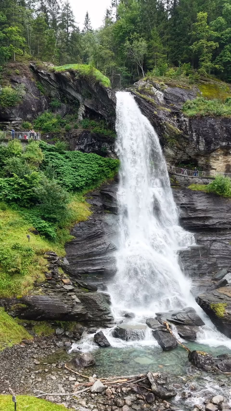 Norwegian Waterfall Steinsdalsfossen Draws Visitors