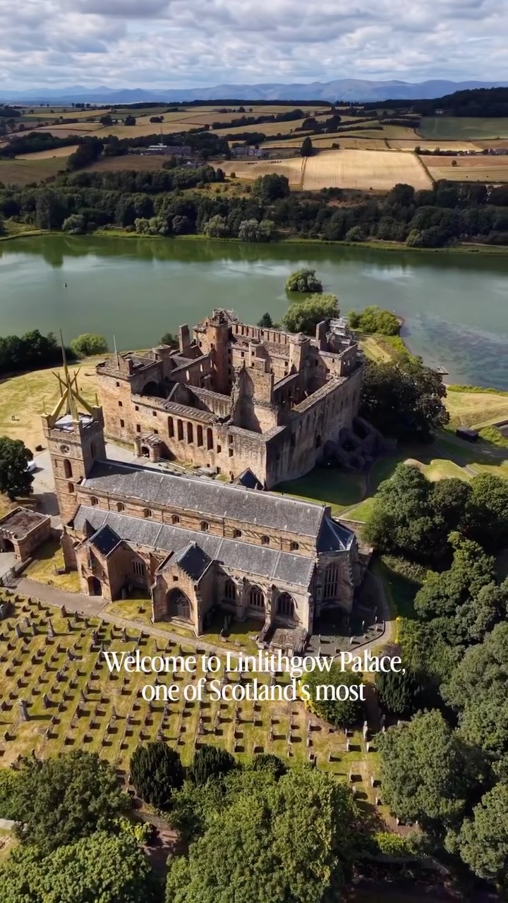 Linlithgow Palace and Loch: A Royal Day Trip