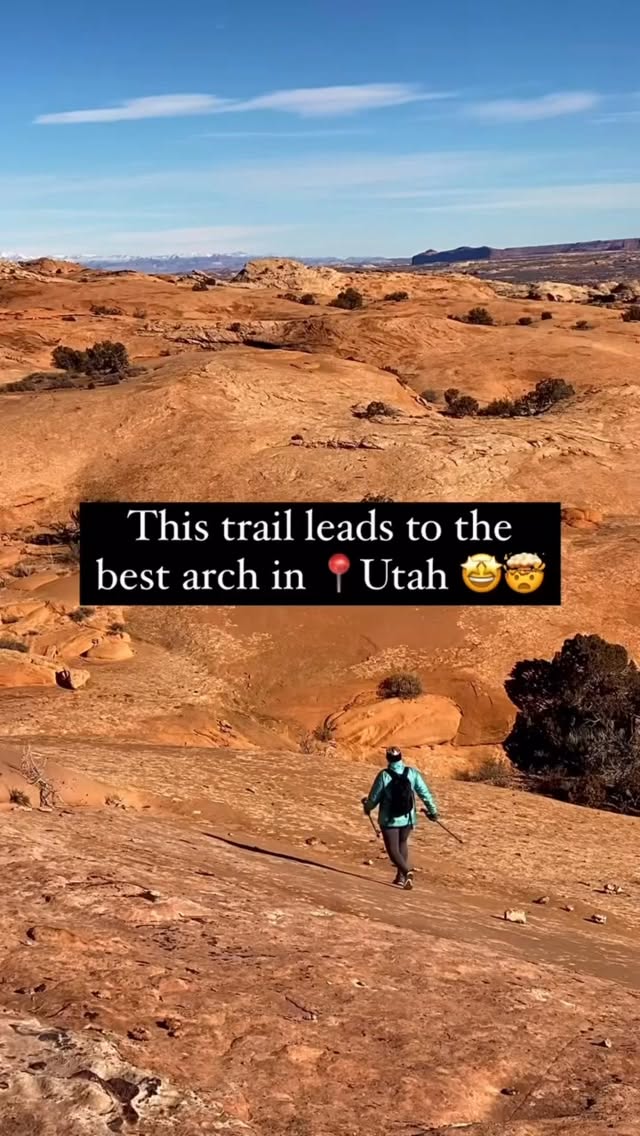 Utah Hikes: Colonnade Arch and Green River