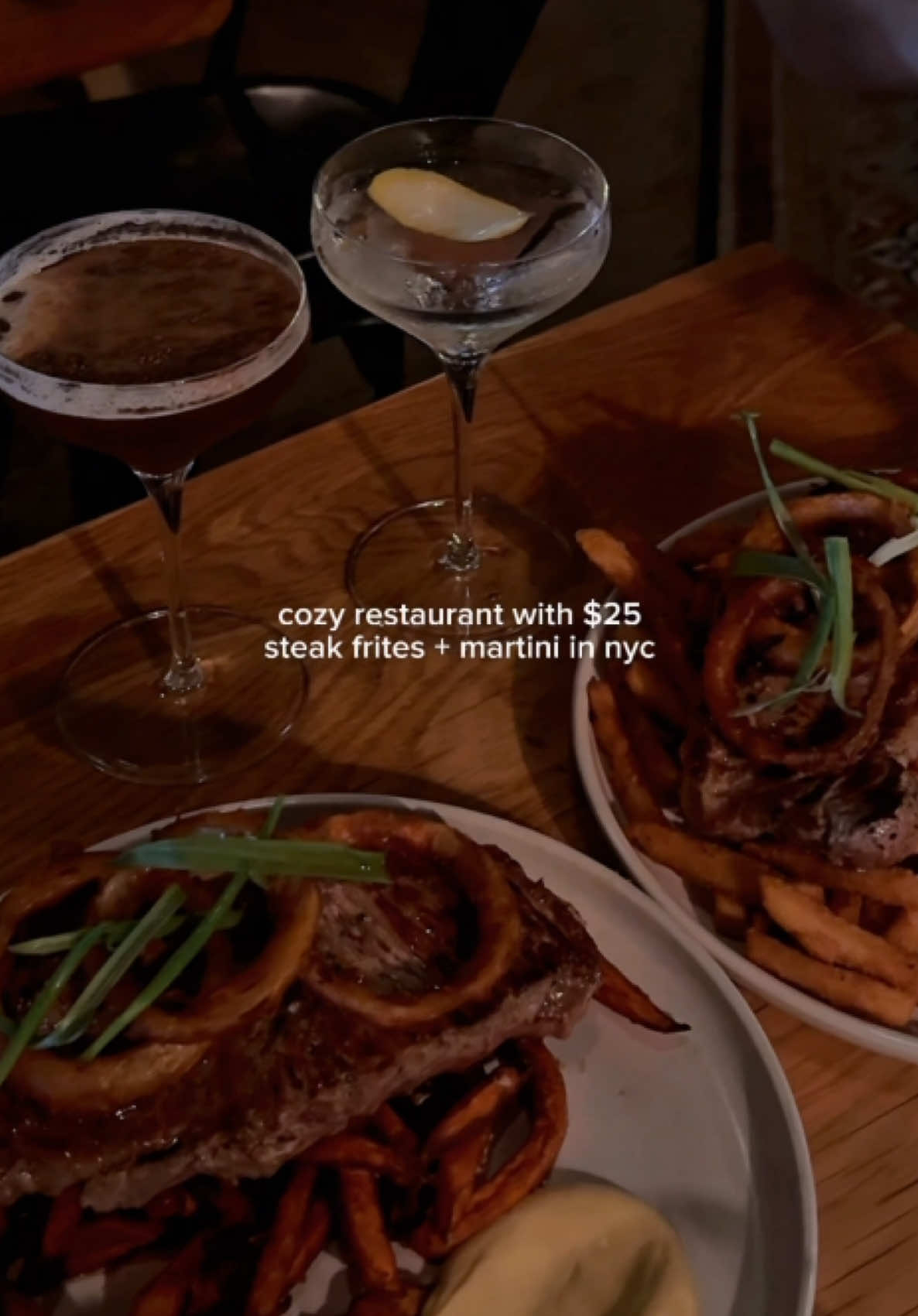 NYC Restaurant Offers Monday Steak Frites and Martini Deal