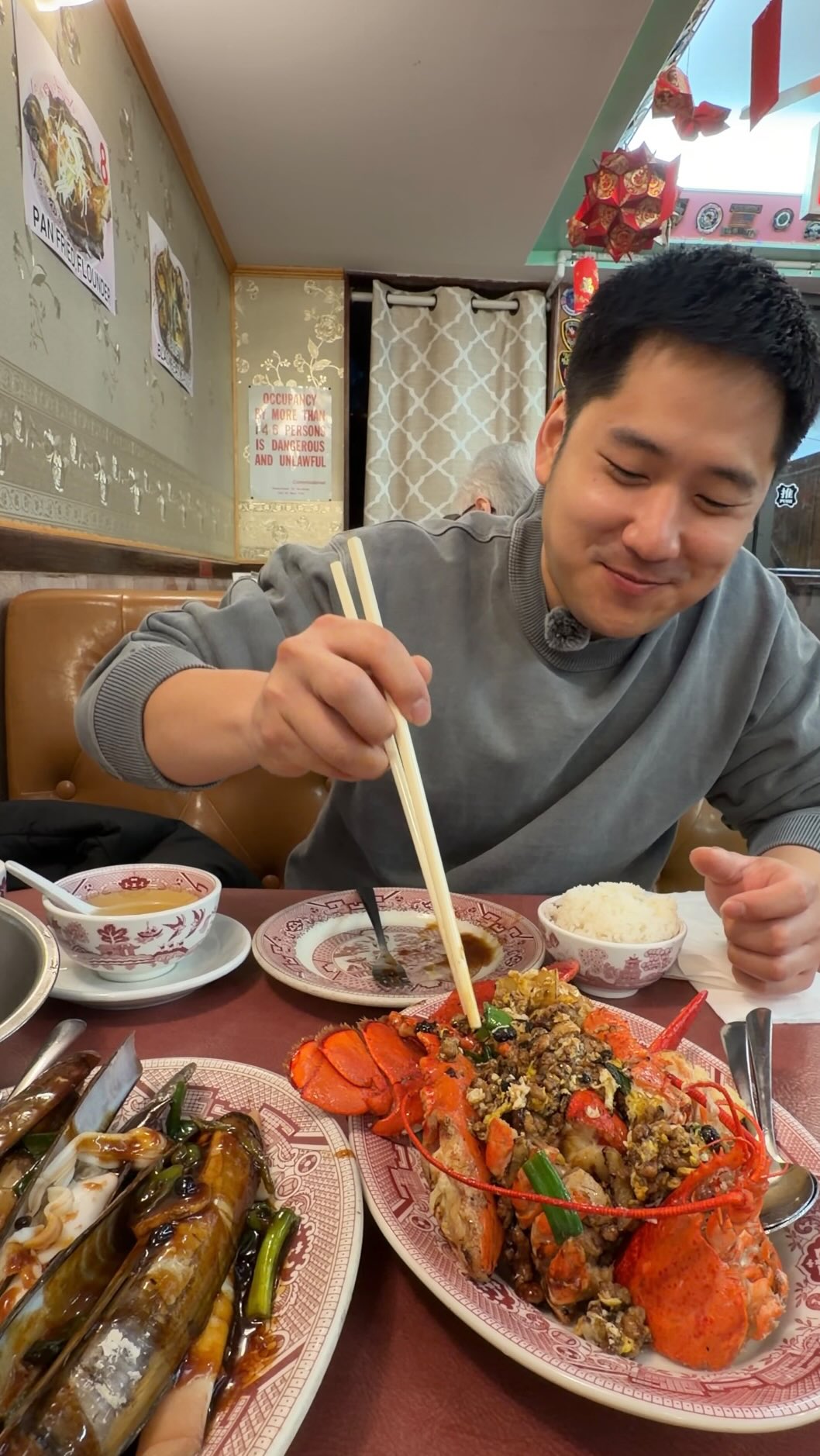 Hop Lee: A Chinatown Cantonese Restaurant
