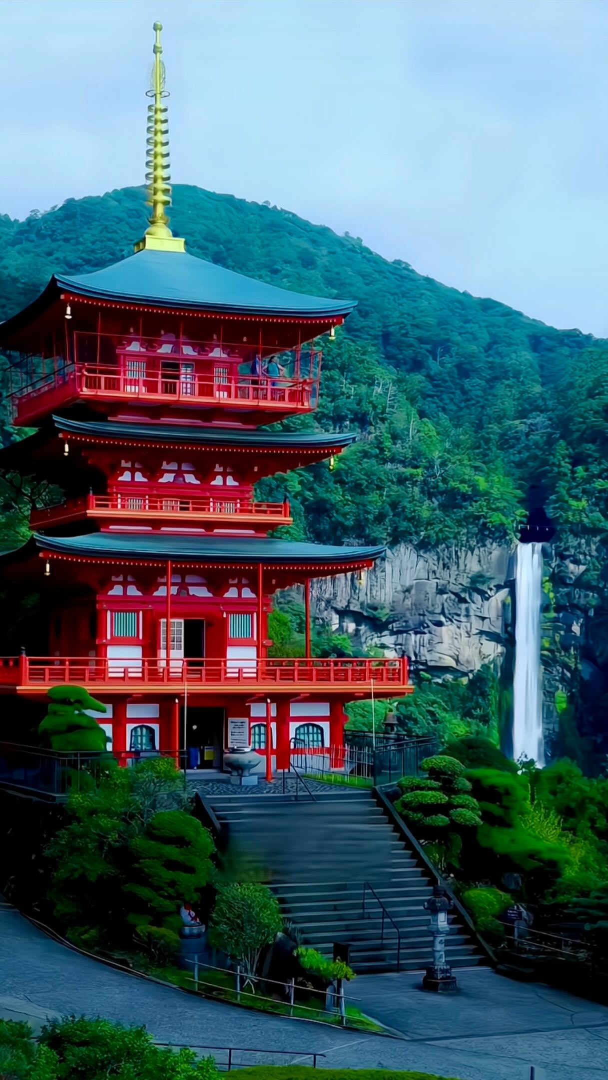 Nachi Waterfall and Grand Shrine's Spiritual Beauty