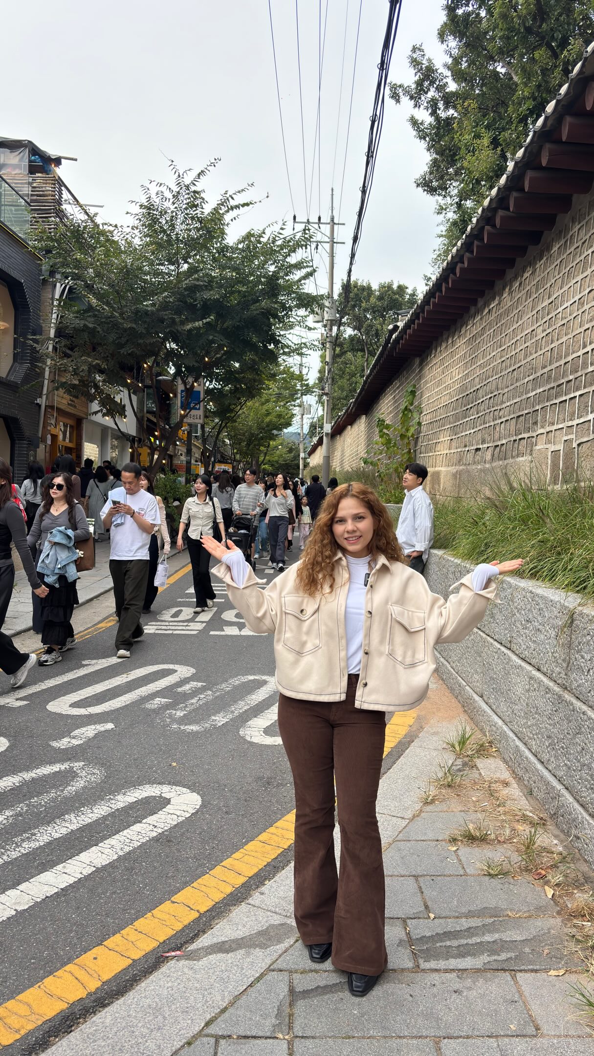 Seoul Neighborhoods Mix Old and New Attractions
