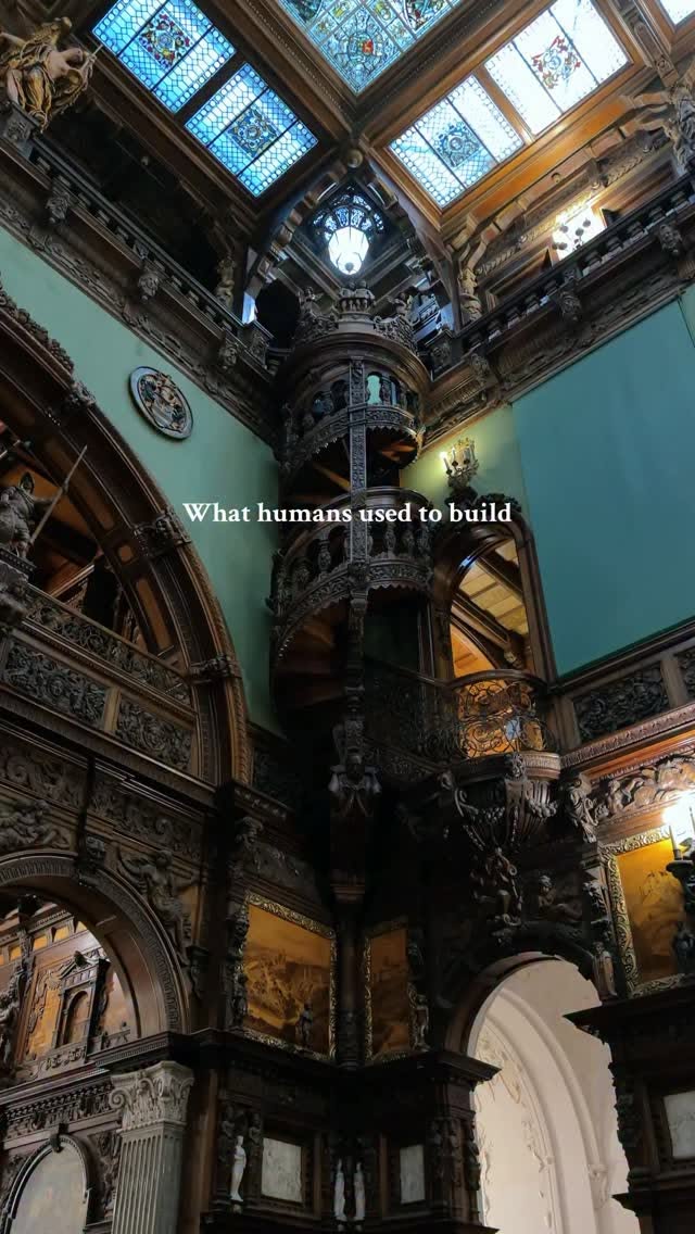 Peleș Castle: An Ornate Romanian Royal Residence