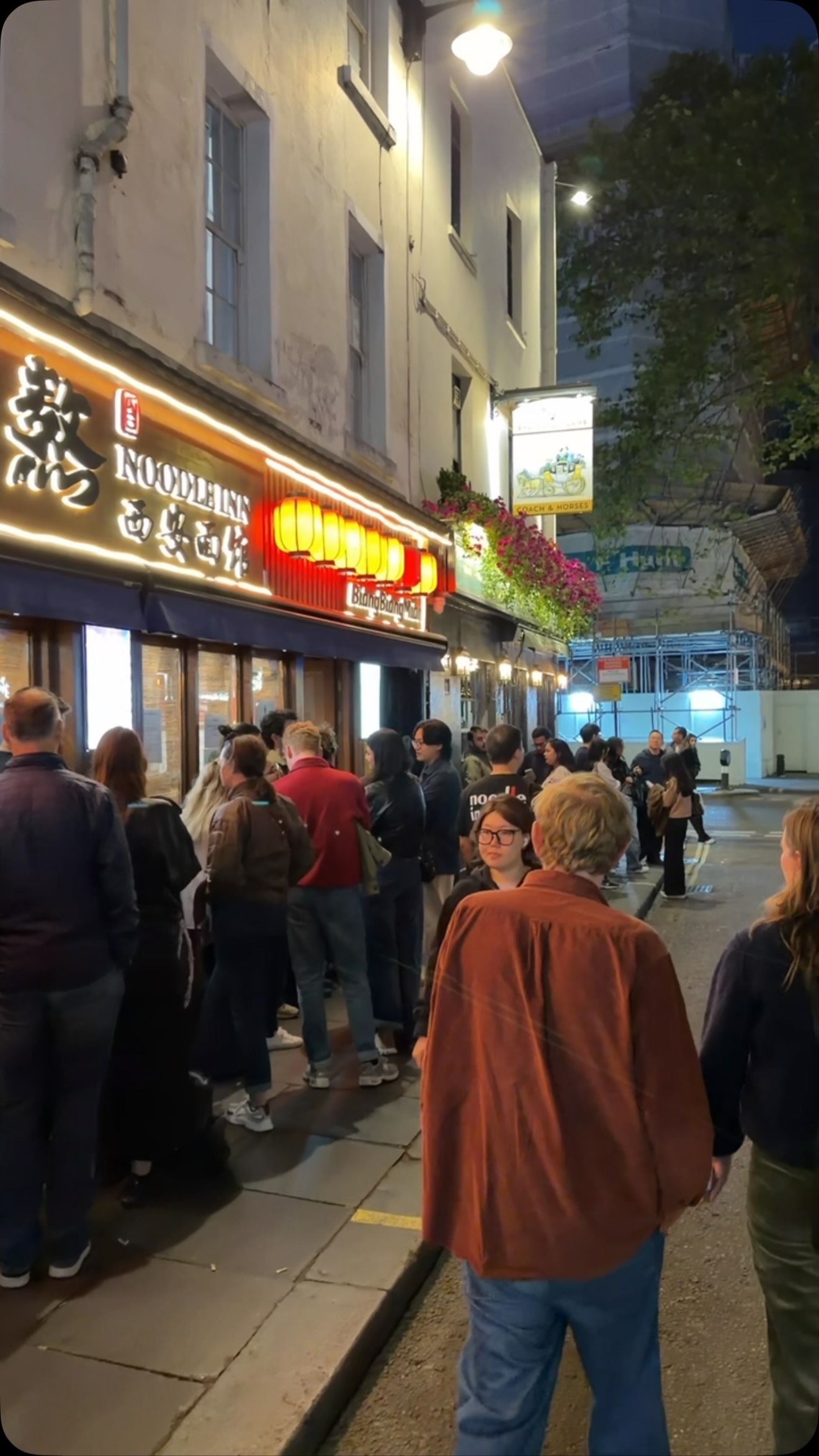London Restaurants: Noodle Inns and Covent Garden