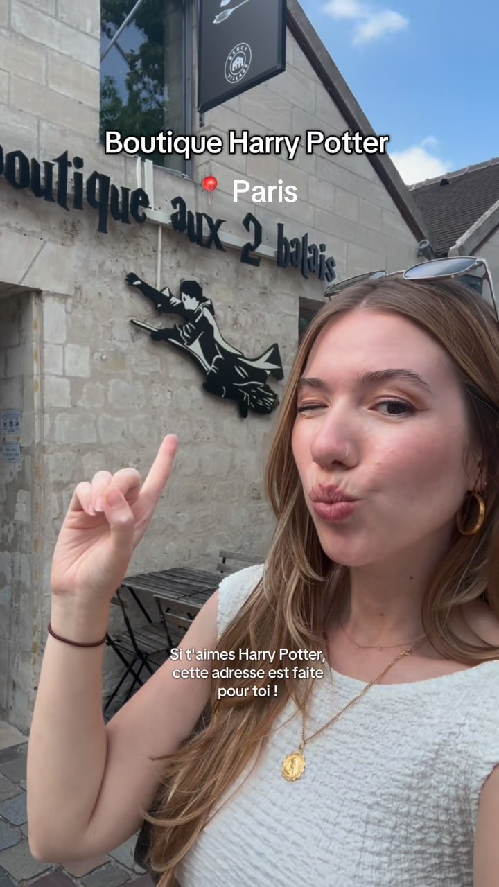 Harry Potter Cafe and Shop in Paris