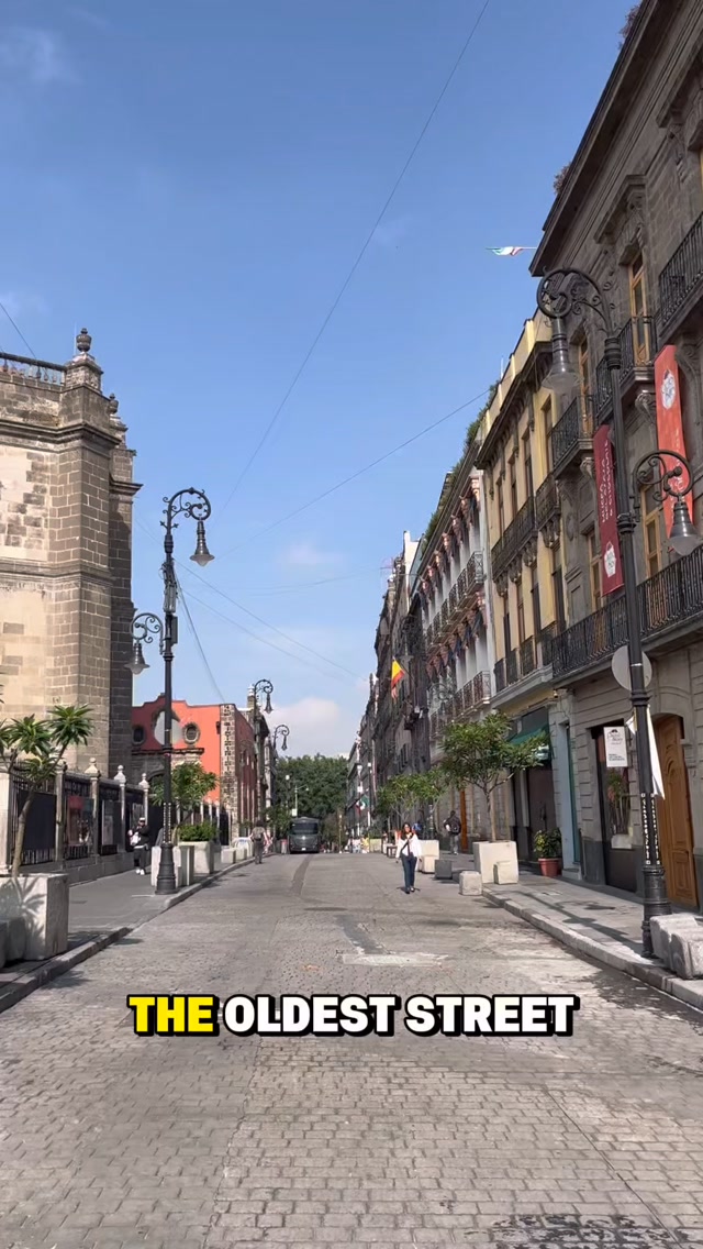 Mexico City's Historic Streets and Landmarks