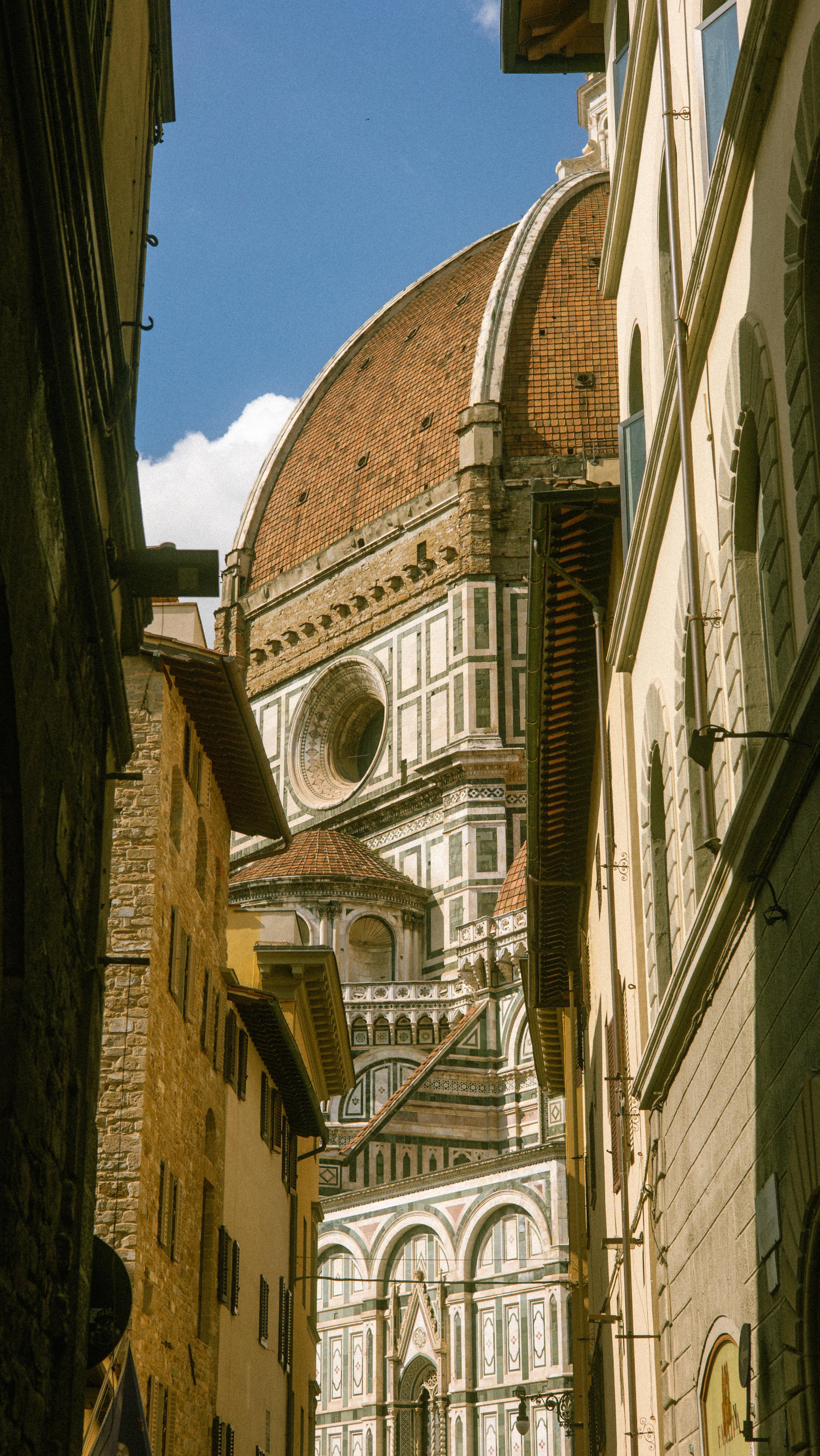 Florence Day One Itinerary: Duomo, Gardens, and Wine Windows