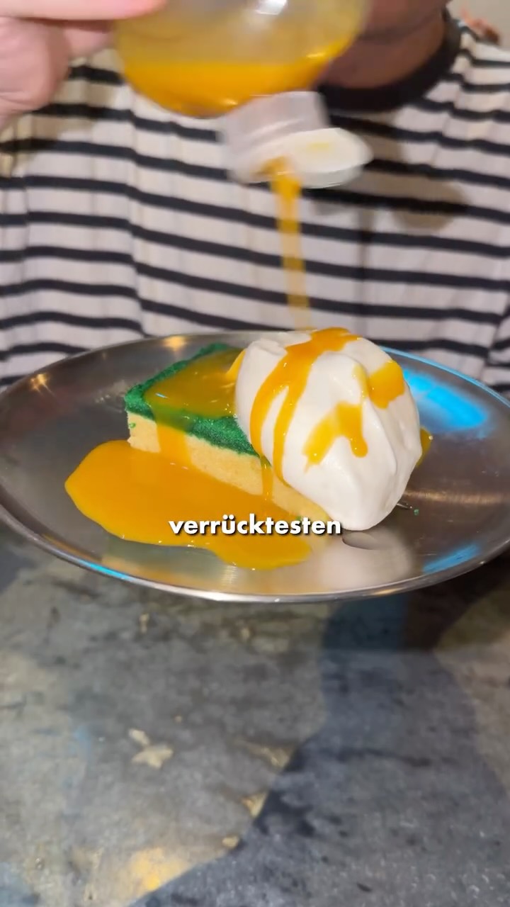 Paris Restaurant Serves Savory "Desserts