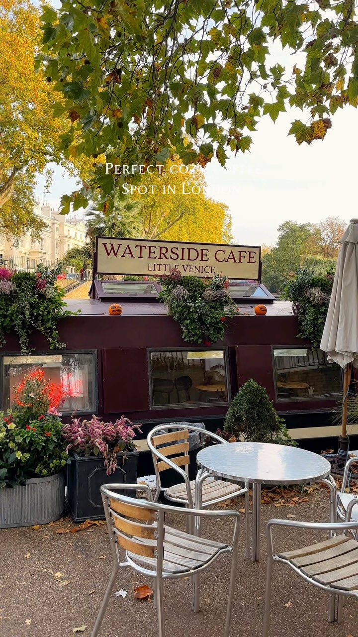 Waterside Cafe: London's Charming Floating Coffee Spot