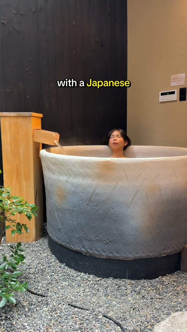 Kyoto Machiya Offers Traditional Japanese Onsen Experience