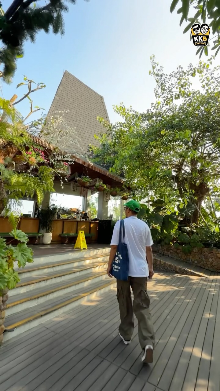 Resort Dining Experience With NTT Flavors