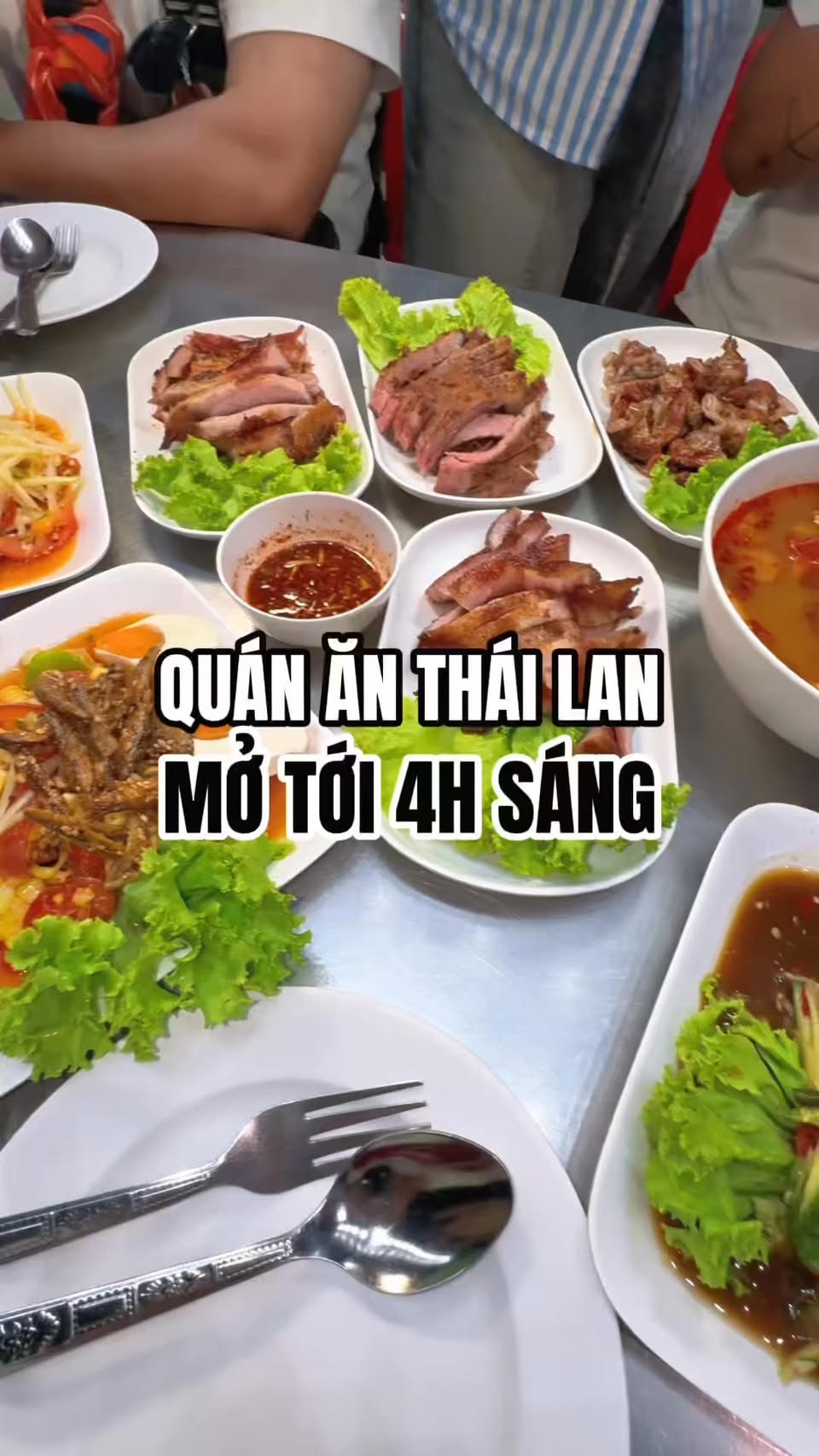 Late-Night Thai Eateries Serve Authentic Flavors
