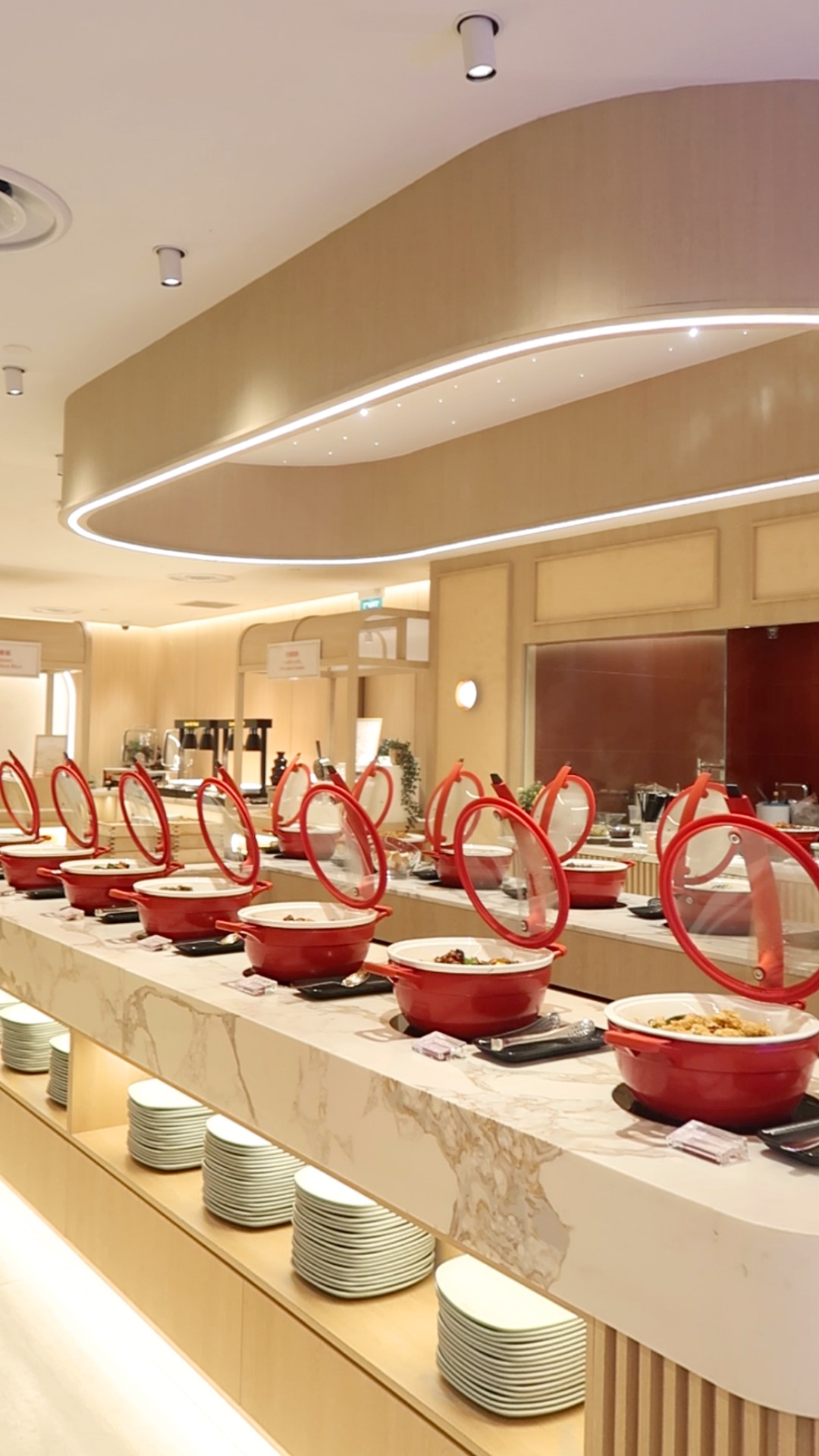 Singapore's First Vegetarian Buffet Features Over 60 Dishes