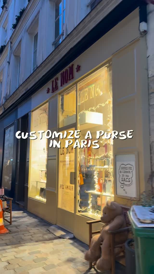 Parisian Store Offers Custom Handbag Designs