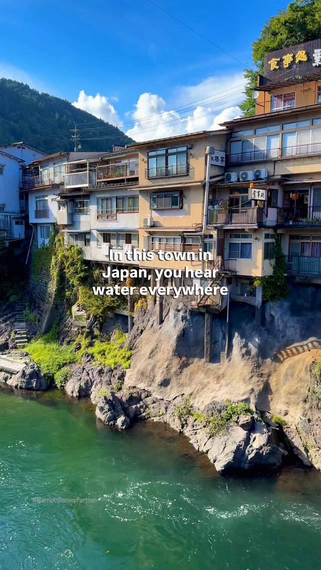 Gujo Hachiman: Explore Waterways, Castle, and Caves