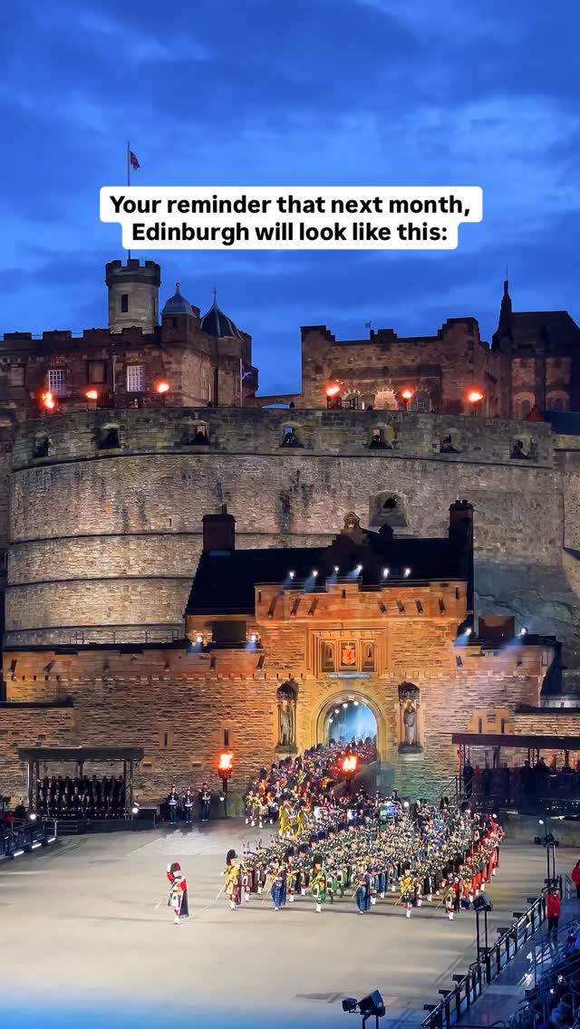 Edinburgh Castle Hosts Royal Military Tattoo