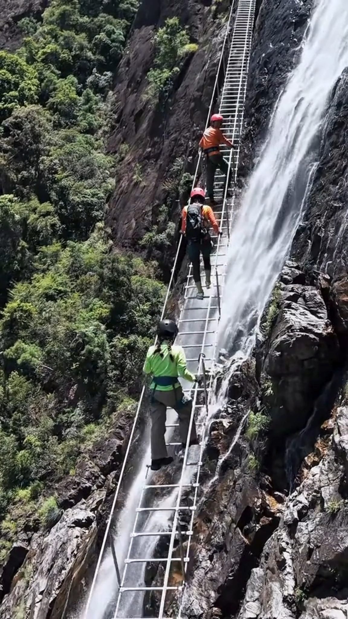 Vietnamese Nature Wonders: Waterfalls and National Parks