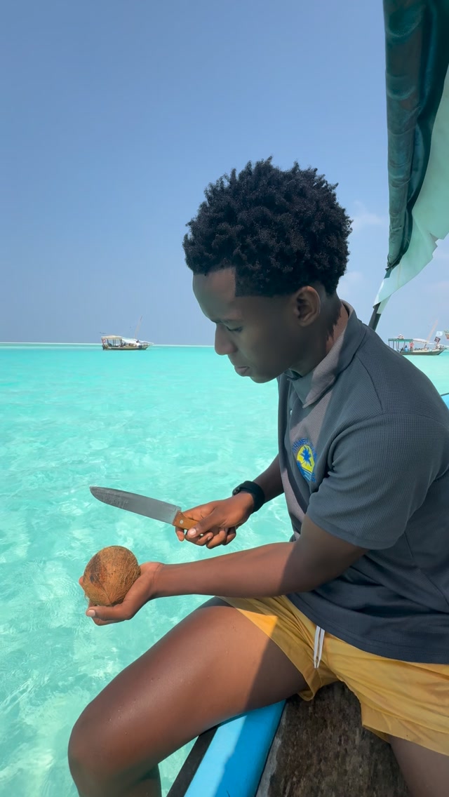 Zanzibar Boat Trip and Fruit Presentation