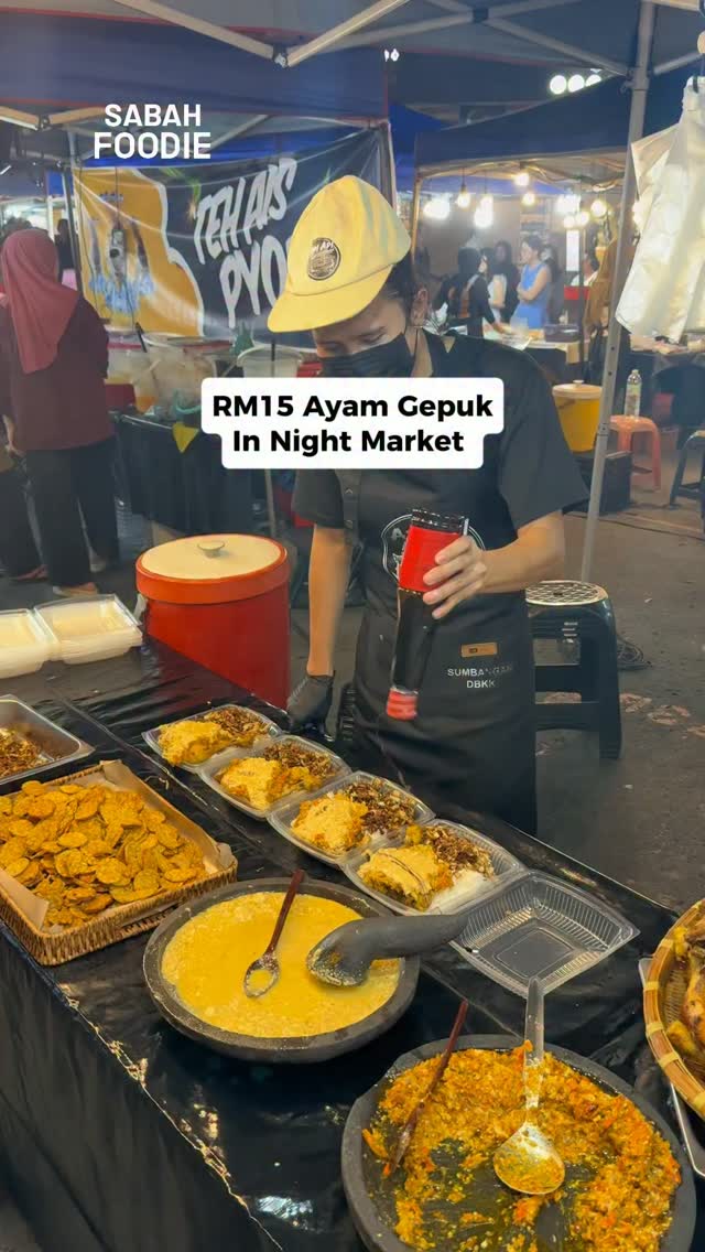 Gaya Street Night Market's Fried Chicken Stall