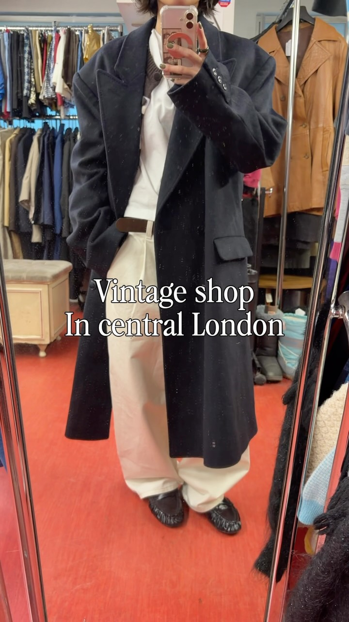 Central London Vintage Shops Showcase
