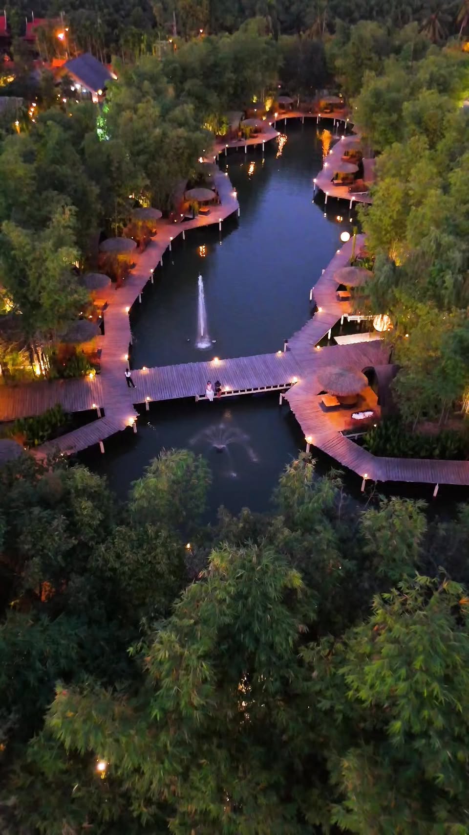 Resort Experiences Along Thai Canals