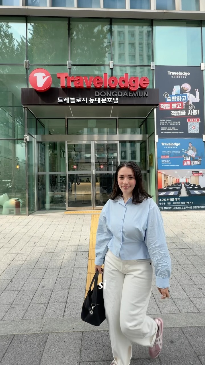 Seoul Travel Guide: Palaces, Towers, Markets, and More