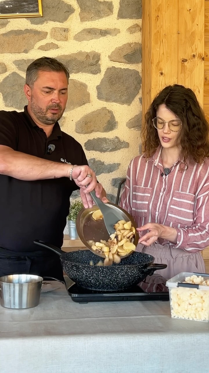 Buron de Prat de Bouc Truffade Preparation