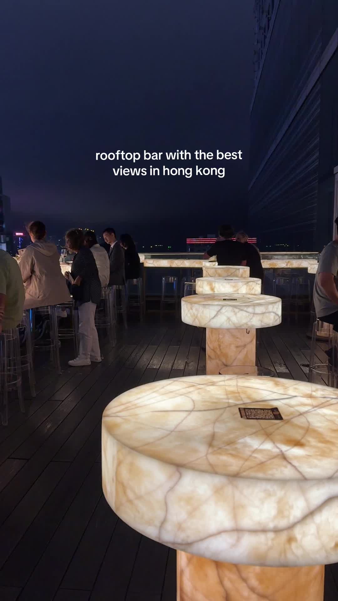 Hong Kong Rooftop Bar Offers Victoria Harbour Views