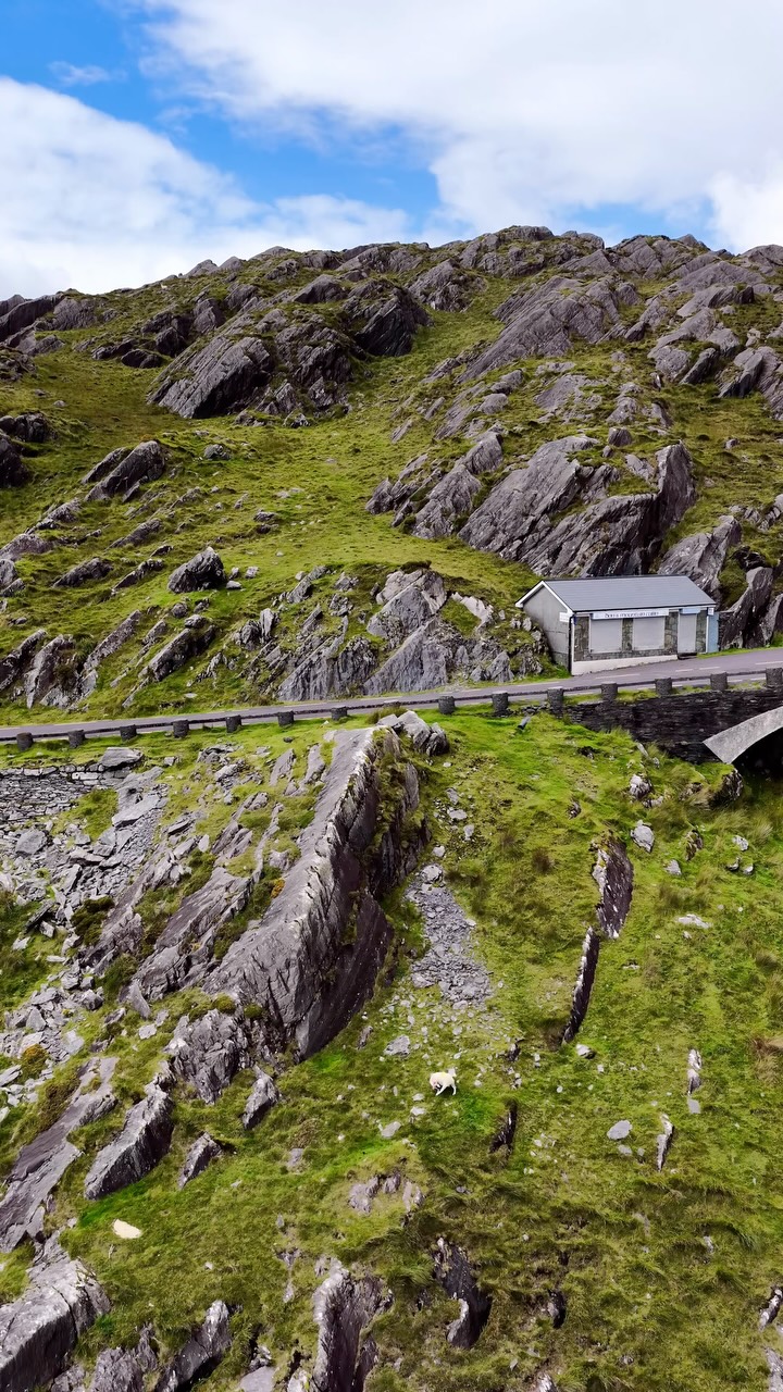 Beara Peninsula's Wild Coastal Beauty