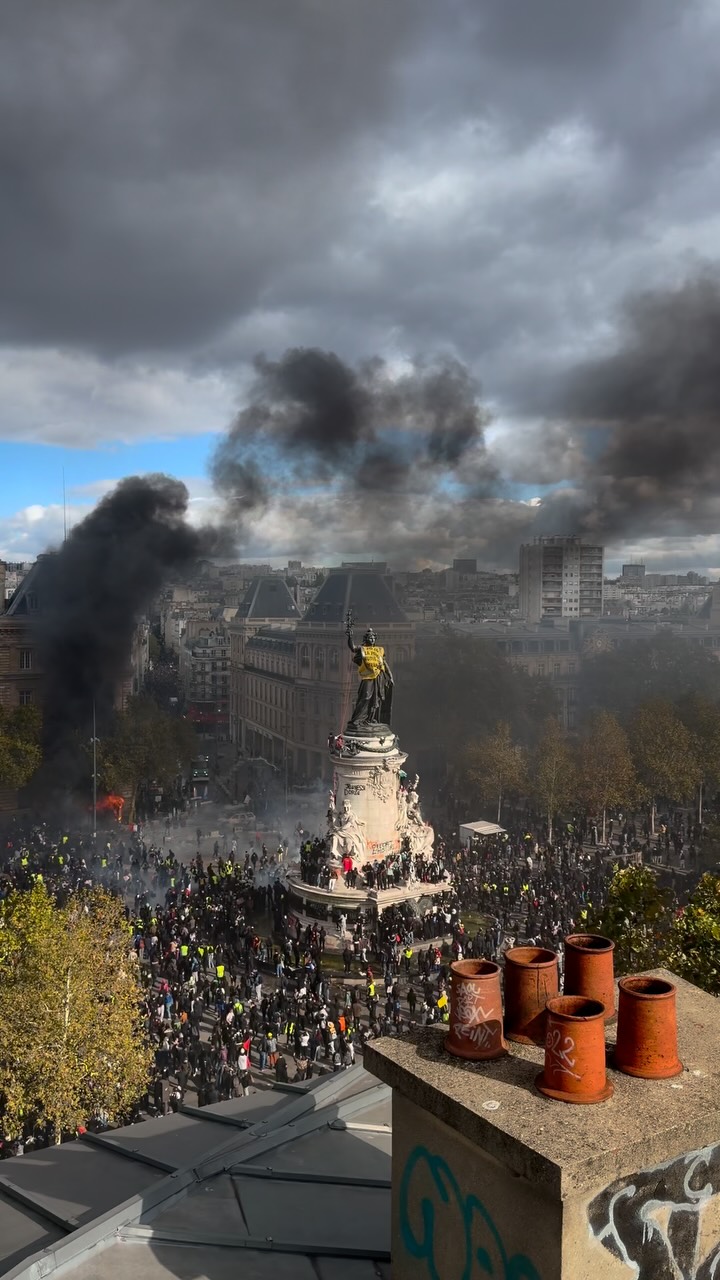 Paris Protests Erupt at Place de la République