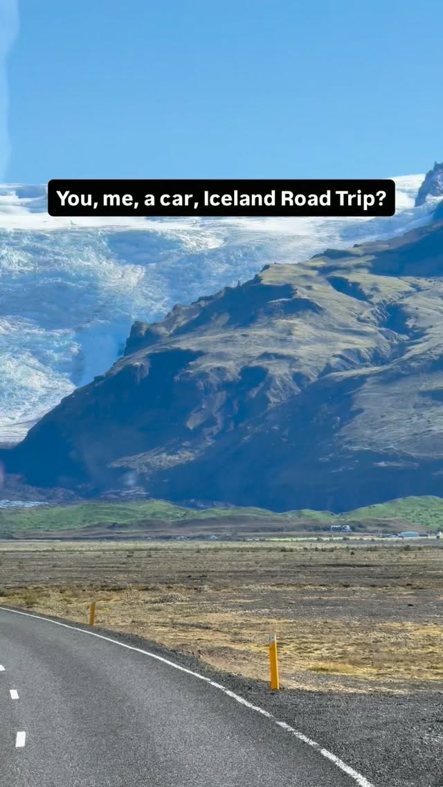 Iceland's South Coast: Waterfalls, Glaciers, and Beaches