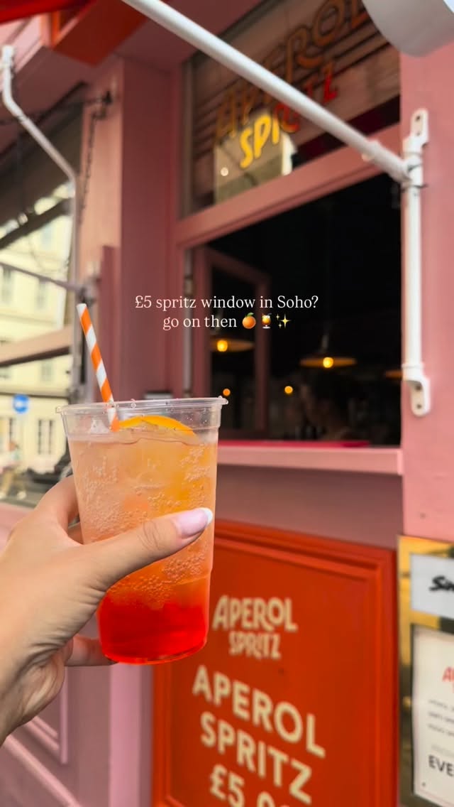 Soho Bar Offers Affordable Spritz Cocktails