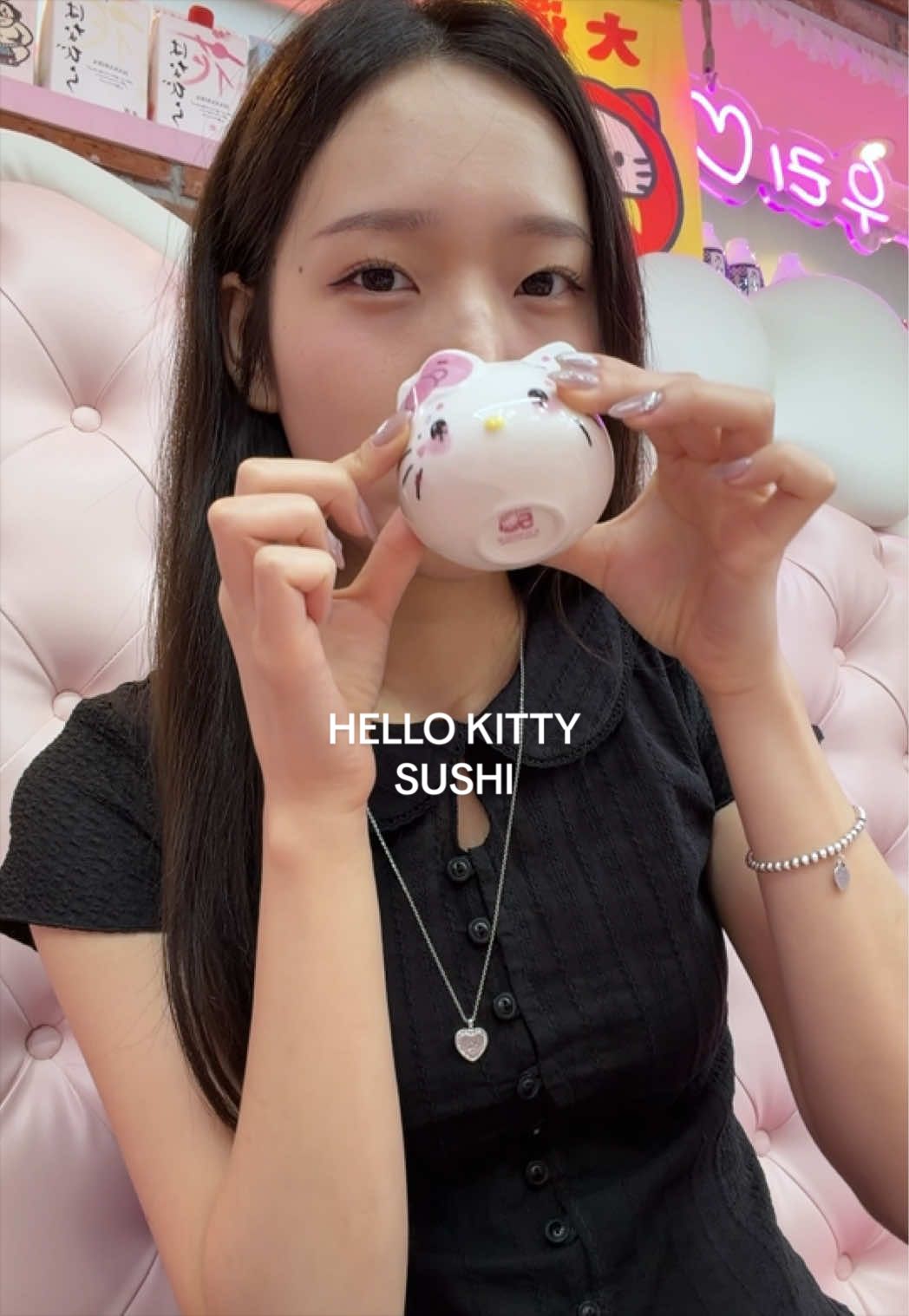 Hello Kitty Themed Cafe With Delicious Sushi