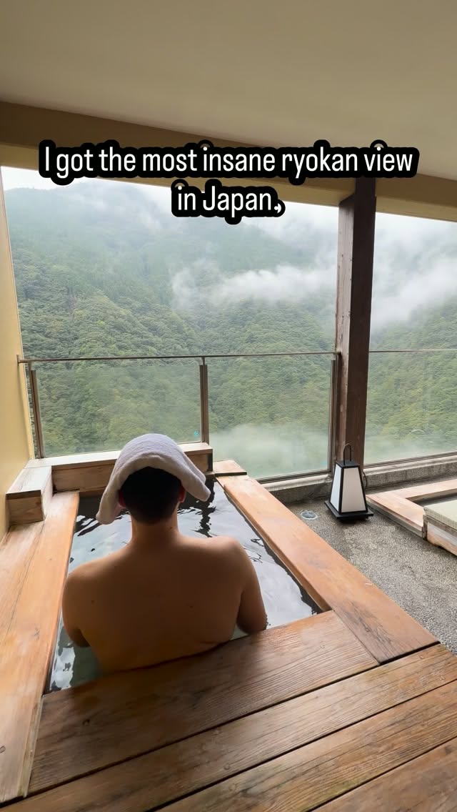 Mountain Valley Ryokan with Cloud Views