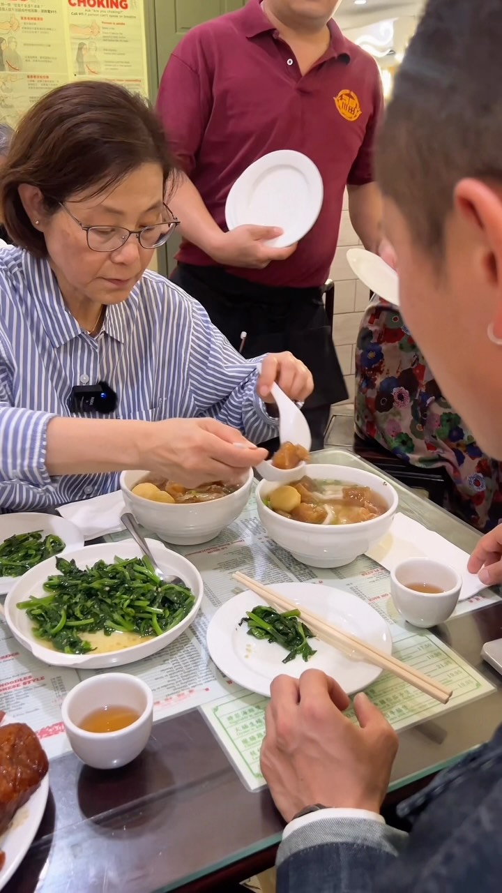 Chinatown Family Enjoys Cantonese Feast