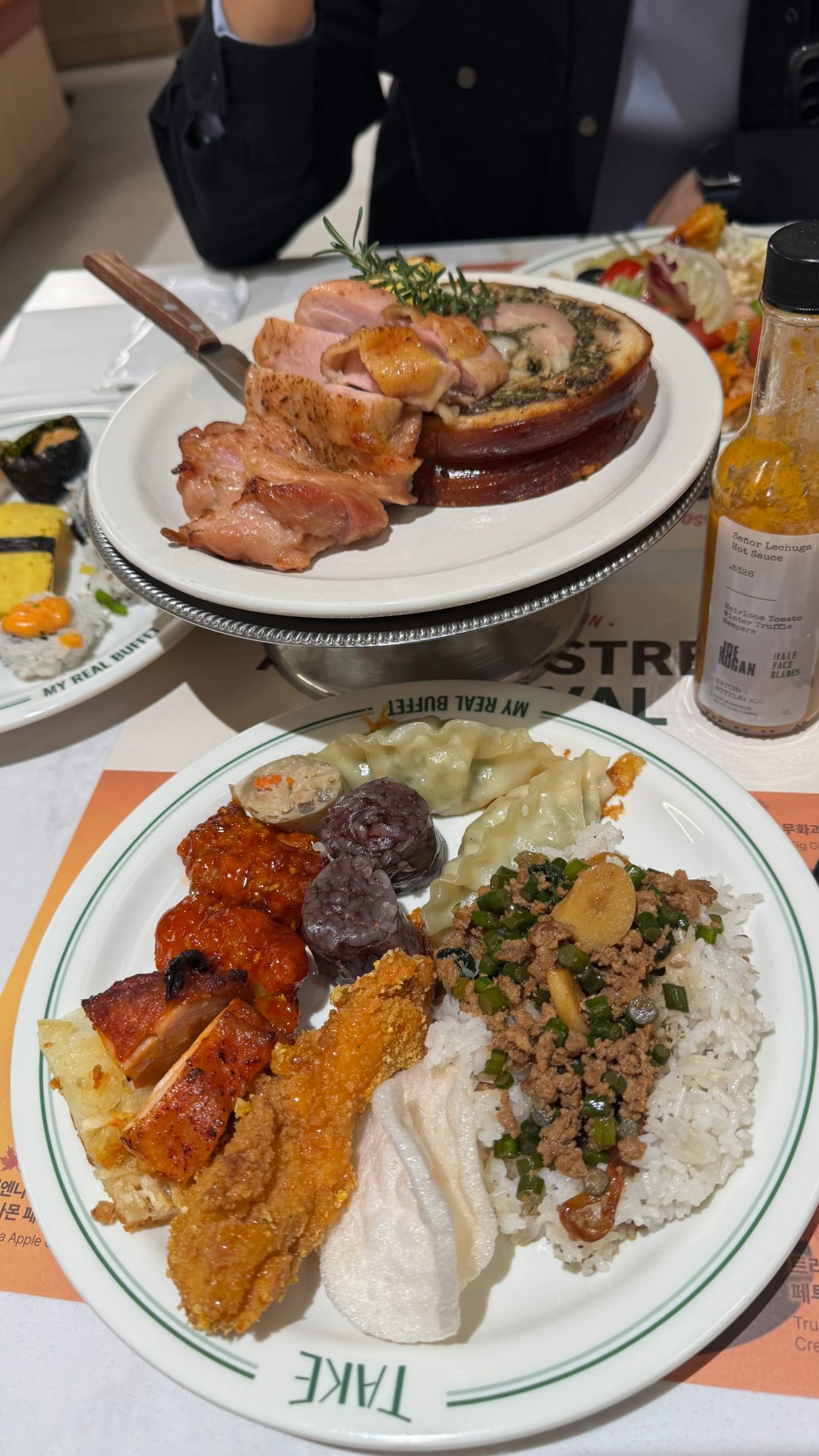 Seoul Buffet Restaurants Offer Global Cuisine