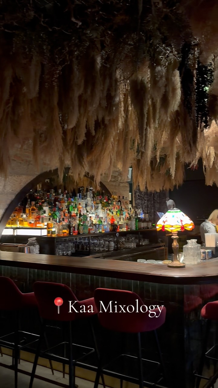 Budapest Cocktail Bar Offers Mystical Drinks