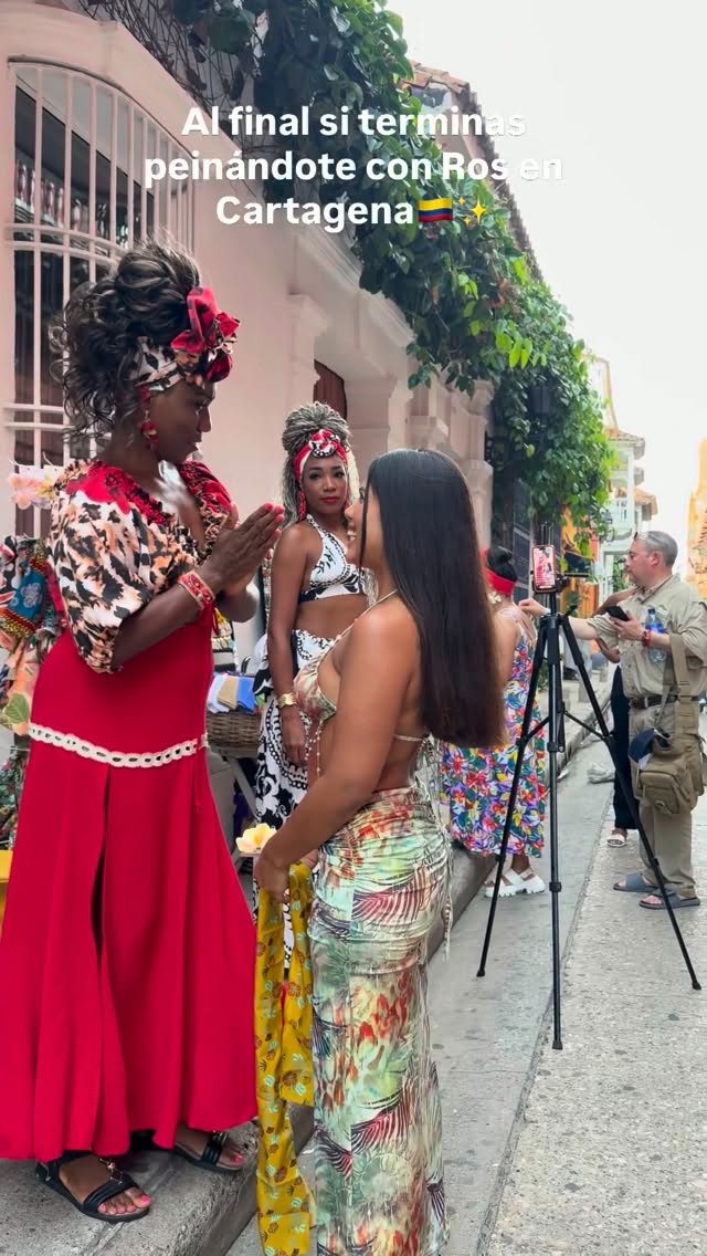 Cartagena Street Hair Braiding Service