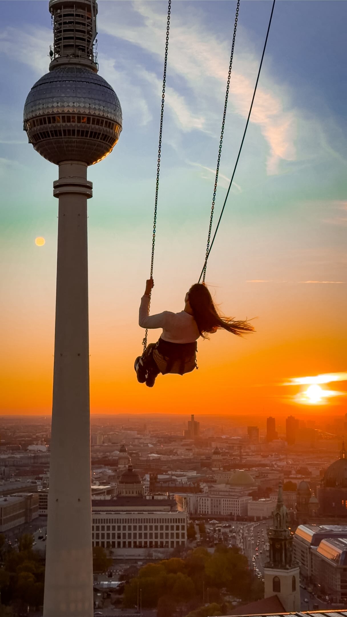 Berlin's High Swing Offers Views From Park Inn