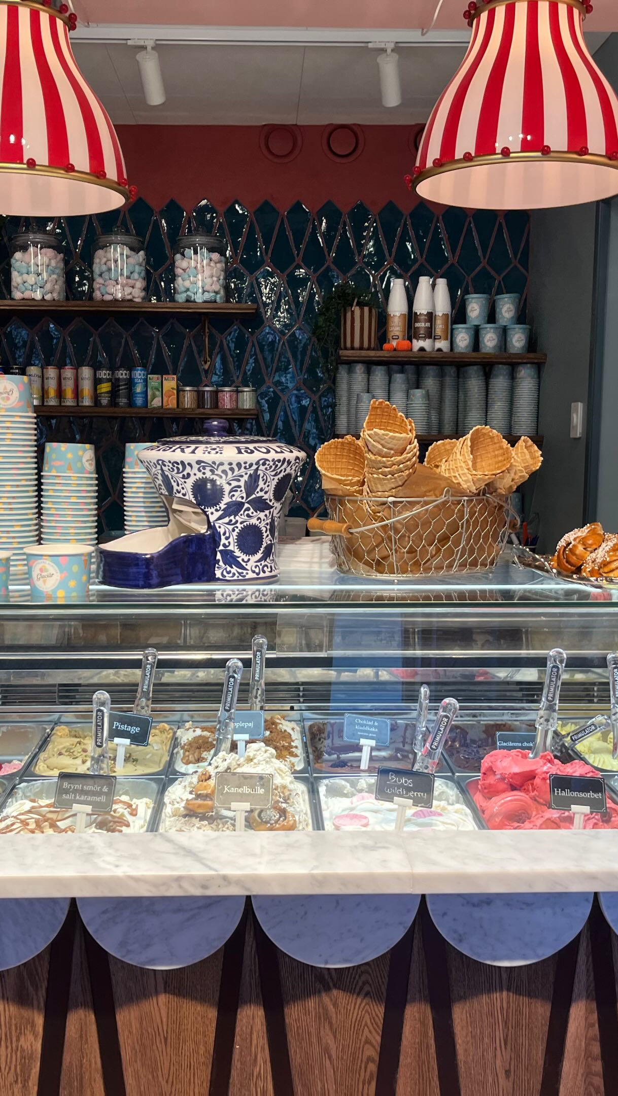 Nordpolen Ice Cream and Confectionery in Vara